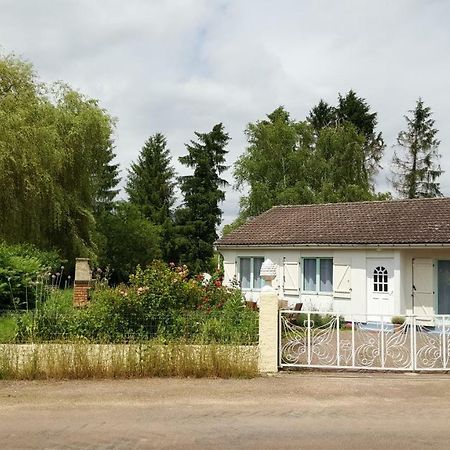 La Ferme Aux Kangourous Donzy Ngoại thất bức ảnh